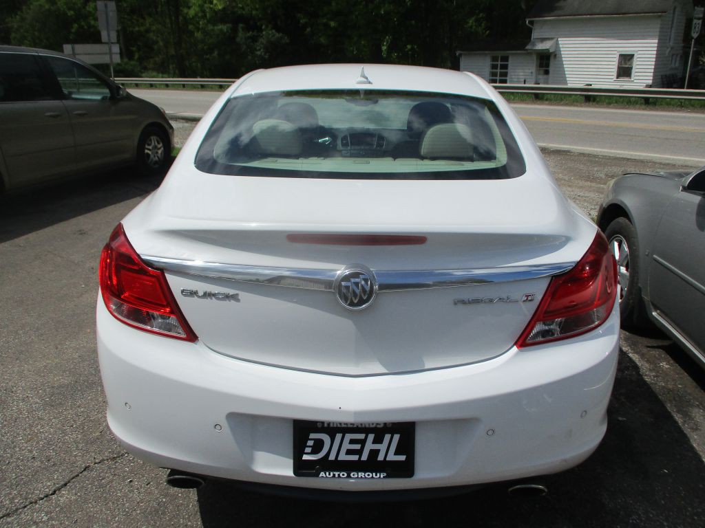 2013 Buick Regal Image 6