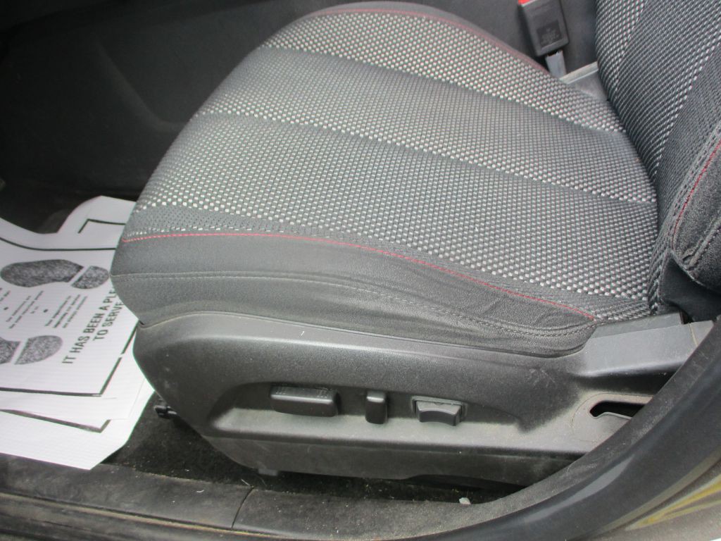 2012 Chevrolet Equinox Image 11