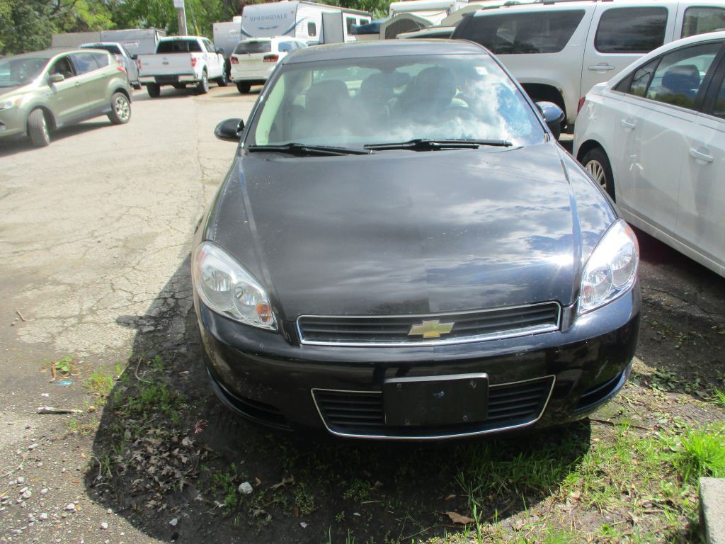 2009 Chevrolet Impala Image 2