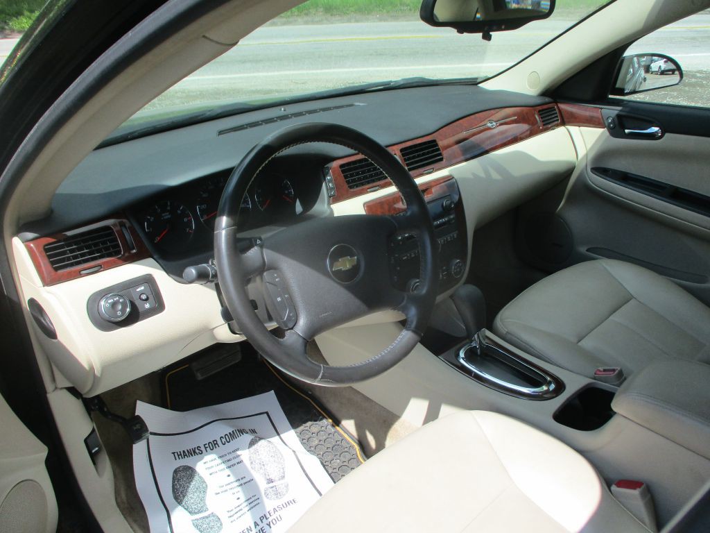 2009 Chevrolet Impala Image 10