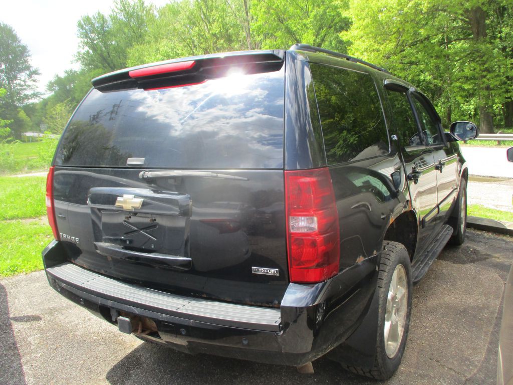 2008 Chevrolet Tahoe Image 3