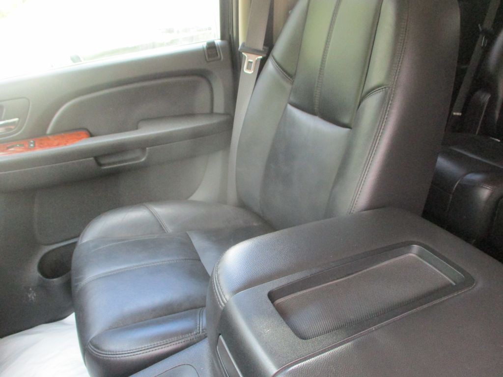 2008 Chevrolet Tahoe Image 13