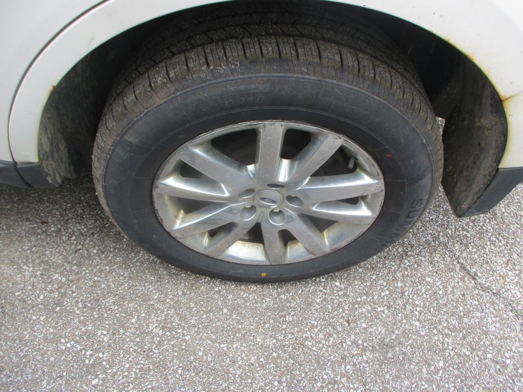 2011 Ford Edge Image 4