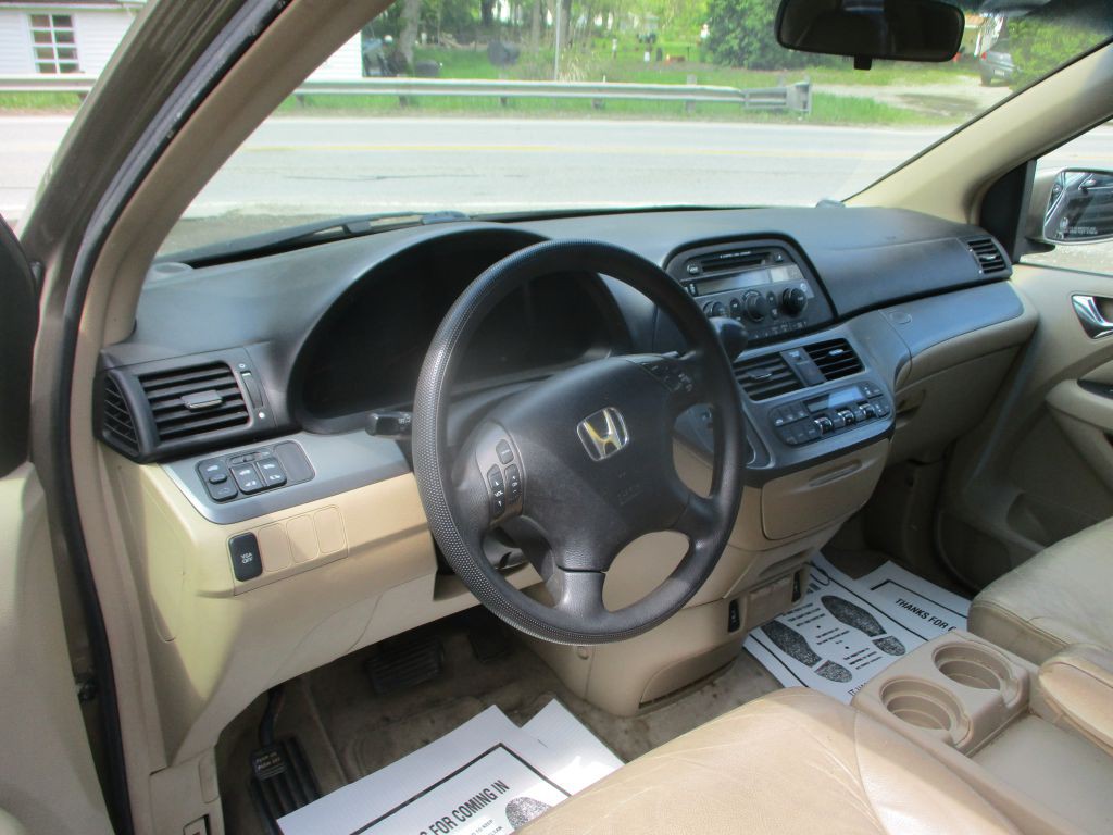 2005 Honda Odyssey Image 8