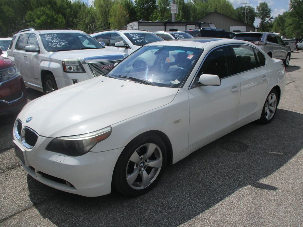 2004 BMW 5 Series Image 1