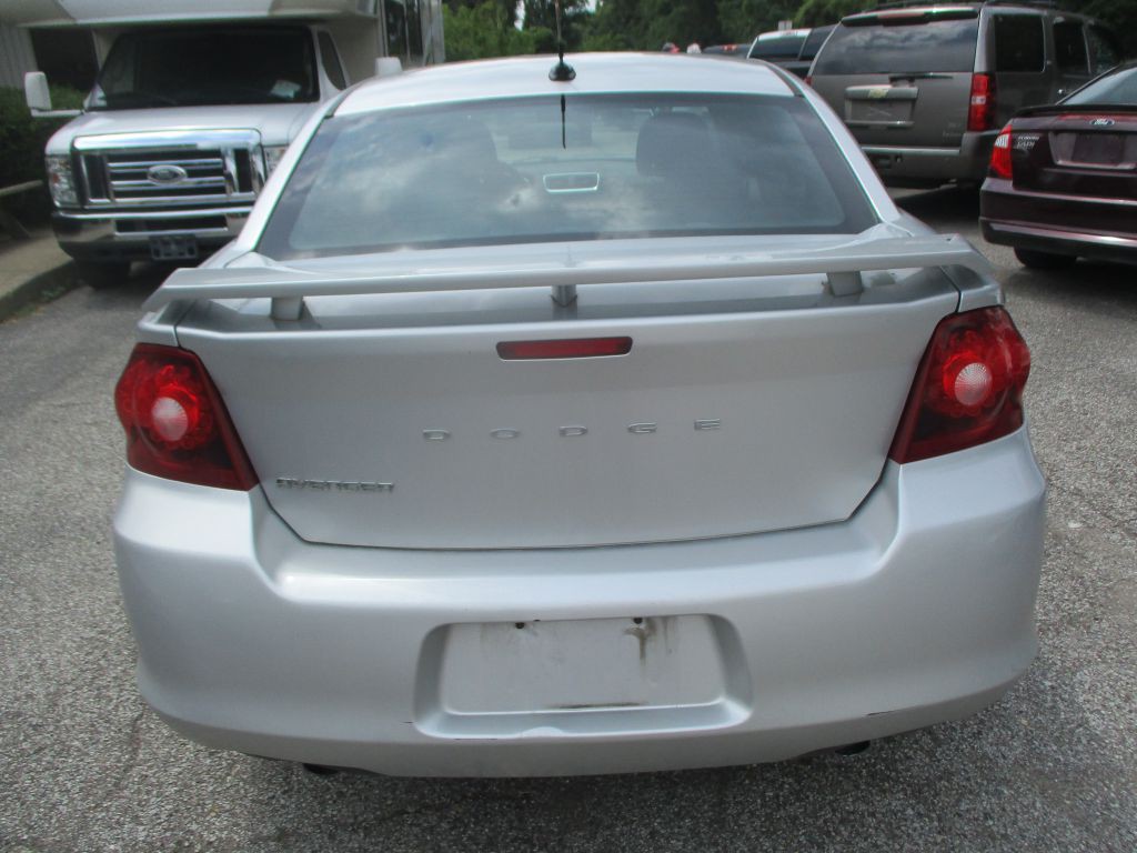 2012 Dodge Avenger Image 6