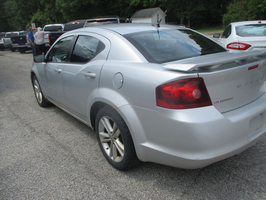 2012 Dodge Avenger Image 7