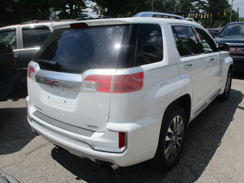 2017 GMC Terrain Image 6