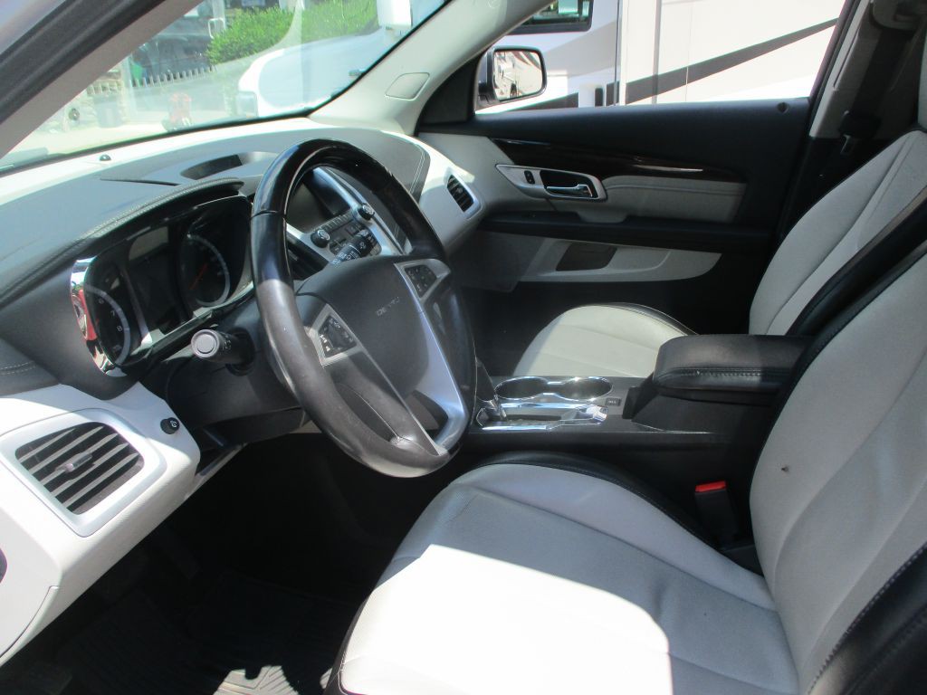 2017 GMC Terrain Image 13