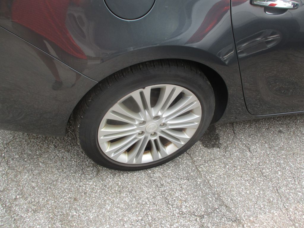 2013 Buick Verano Image 8