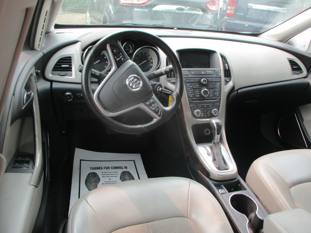 2013 Buick Verano Image 10