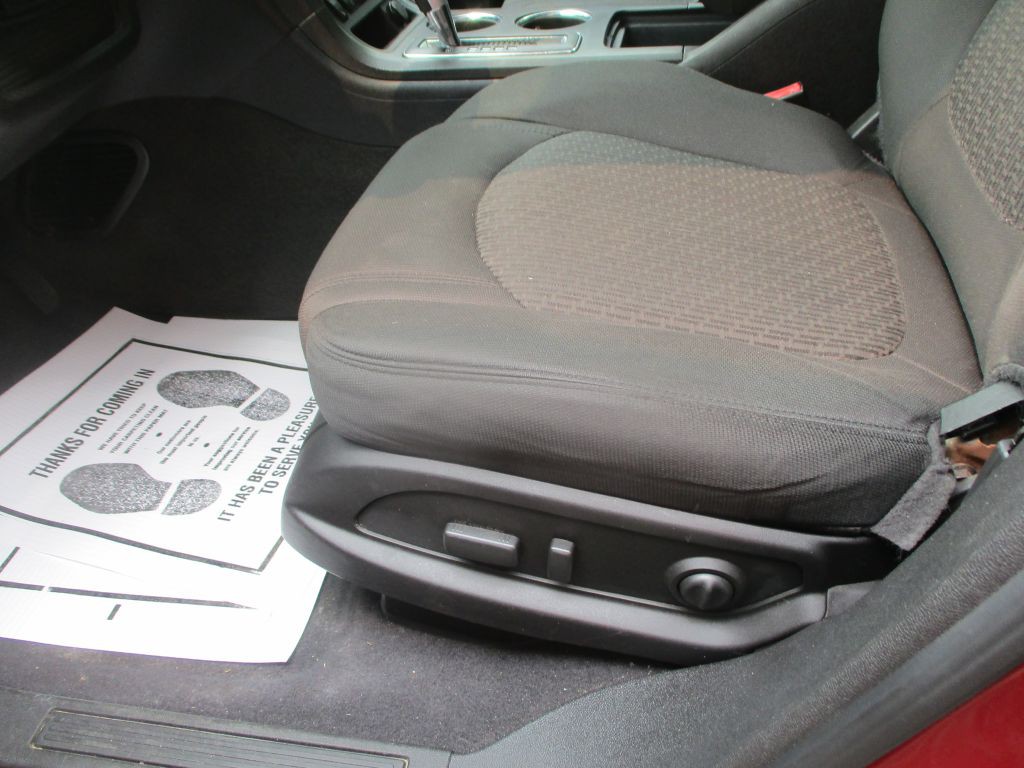 2012 Chevrolet Traverse Image 10