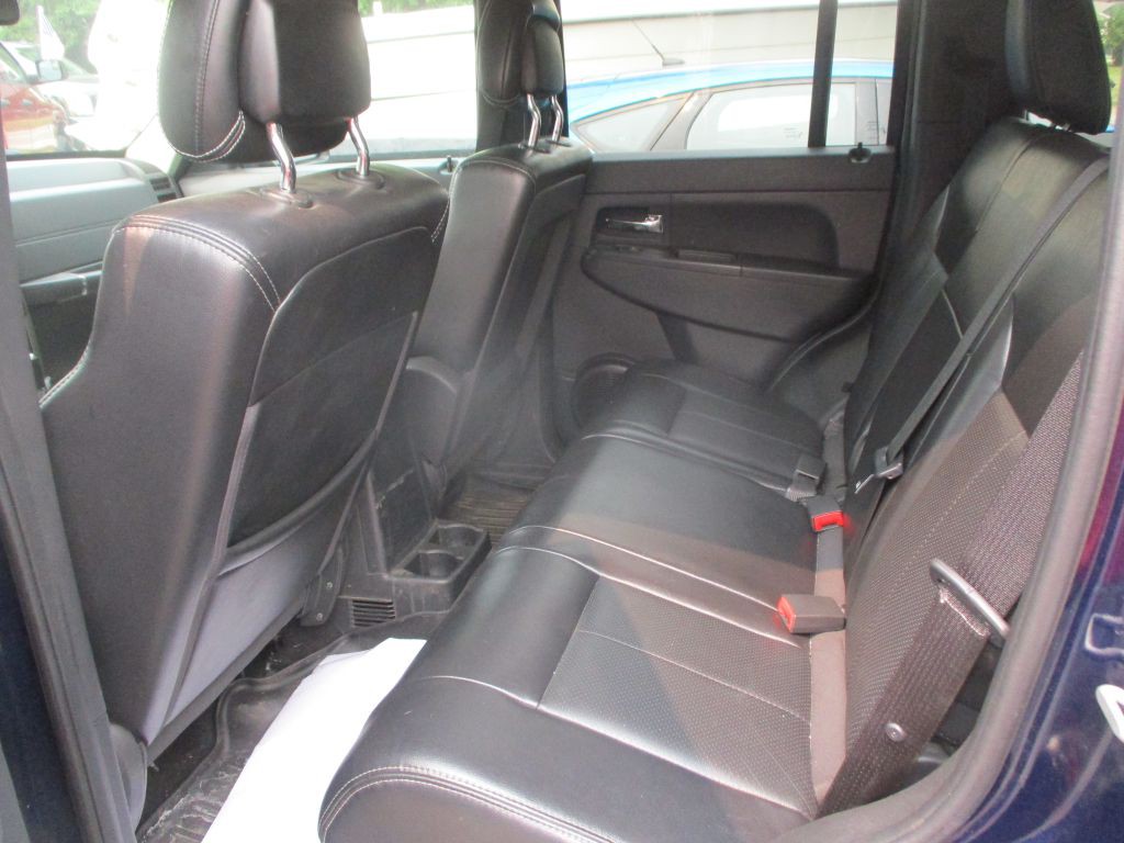 2012 Jeep Liberty Image 6
