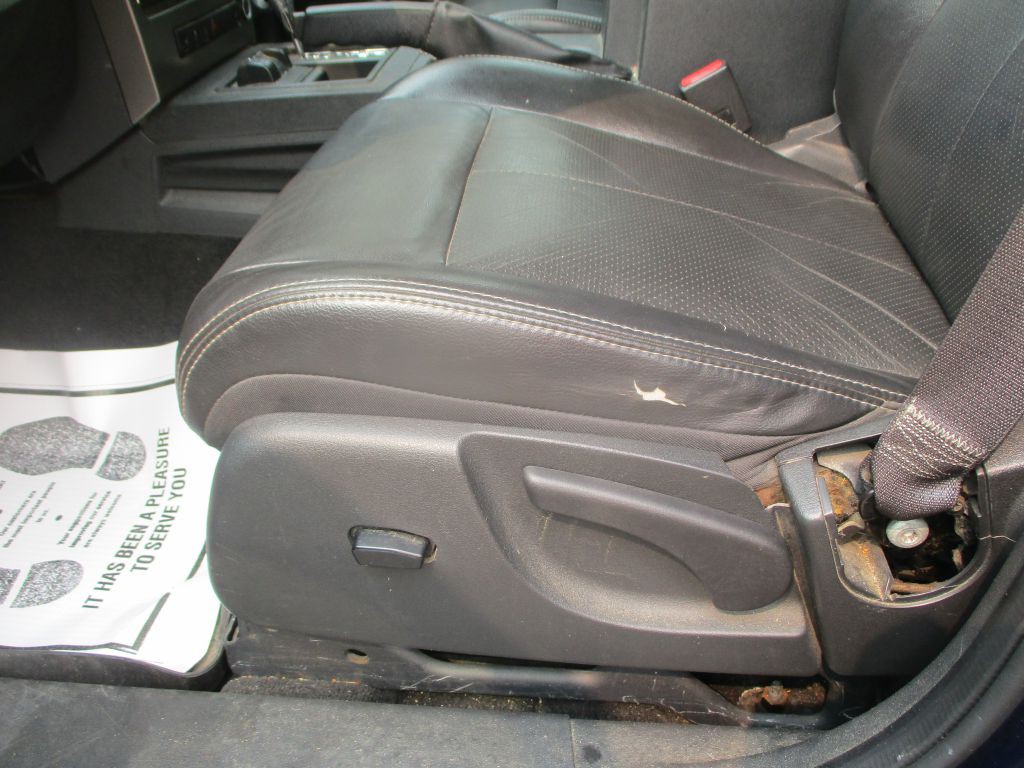 2012 Jeep Liberty Image 9