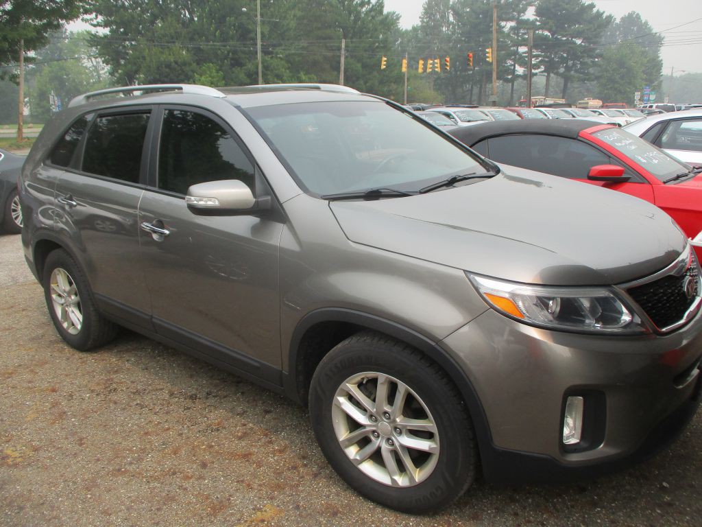 2014 Kia Sorento Image 1