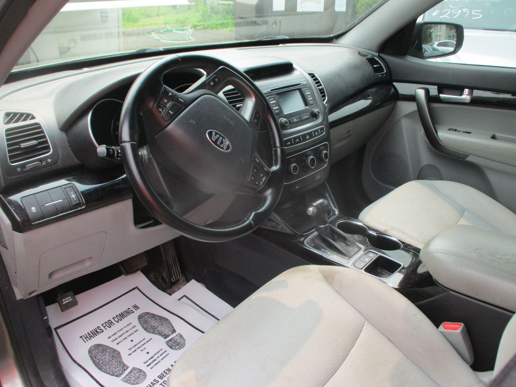 2014 Kia Sorento Image 9