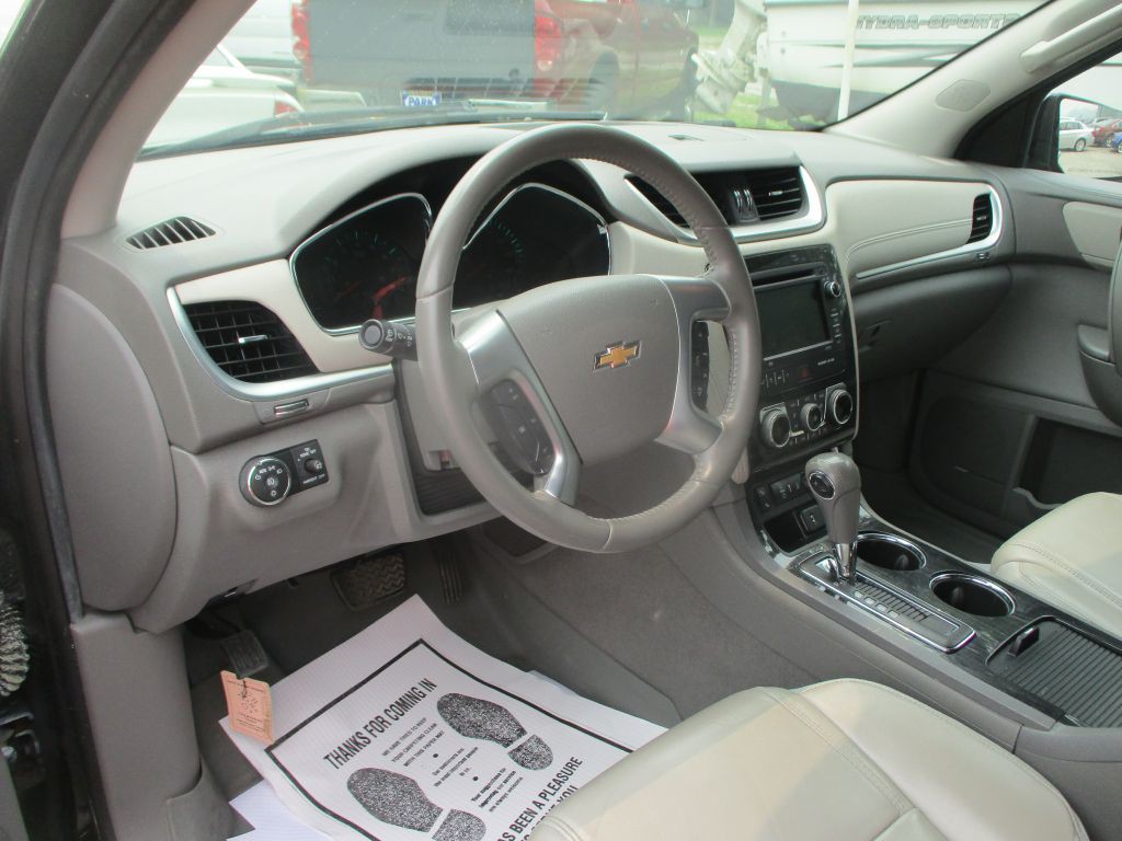 2017 Chevrolet Traverse Image 11
