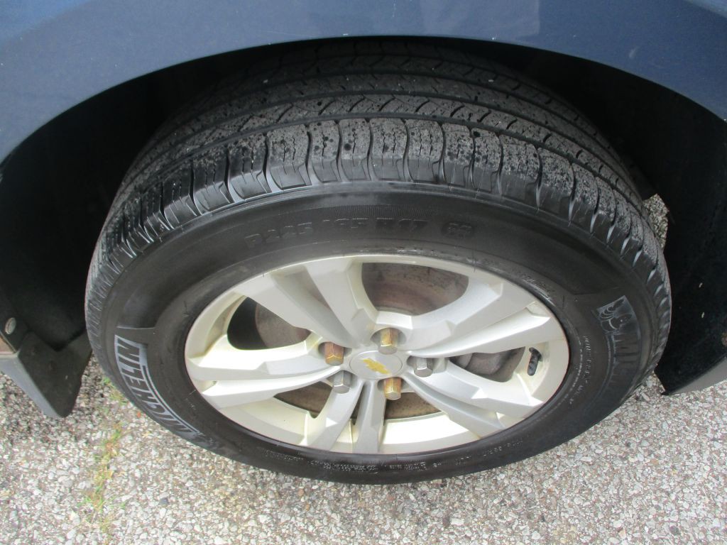 2012 Chevrolet Equinox Image 3