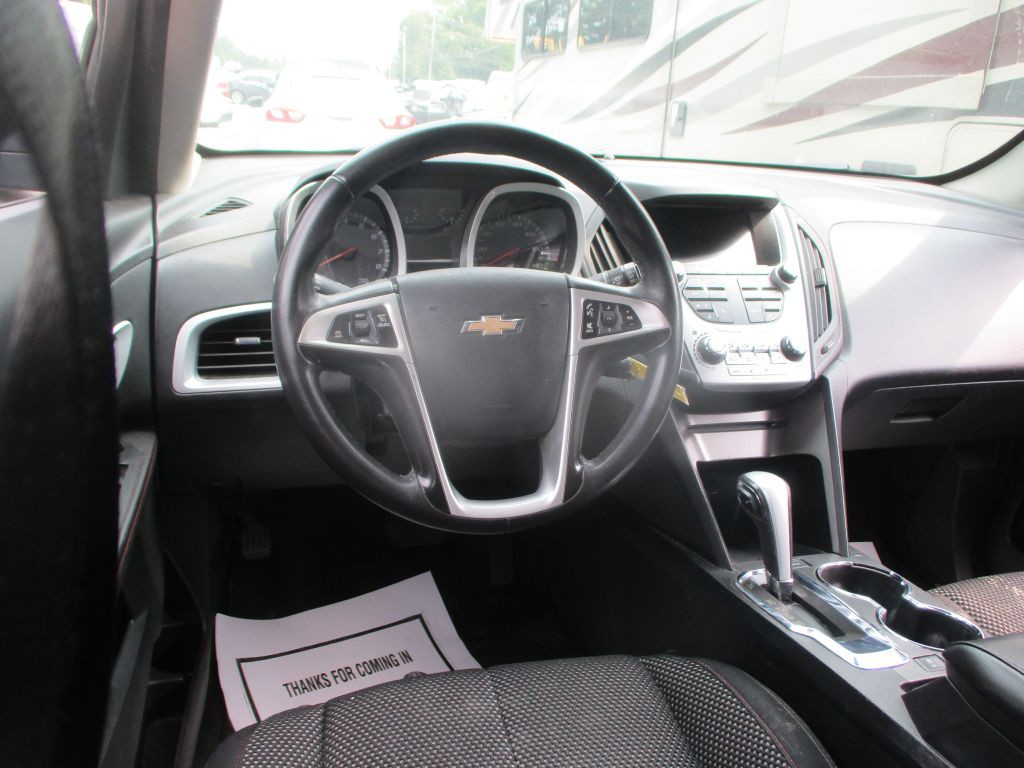 2012 Chevrolet Equinox Image 8