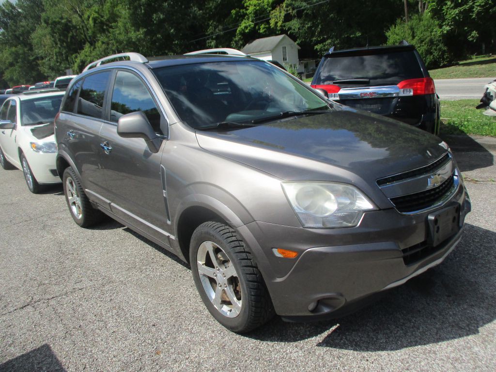 2012 Chevrolet Captiva Image 2