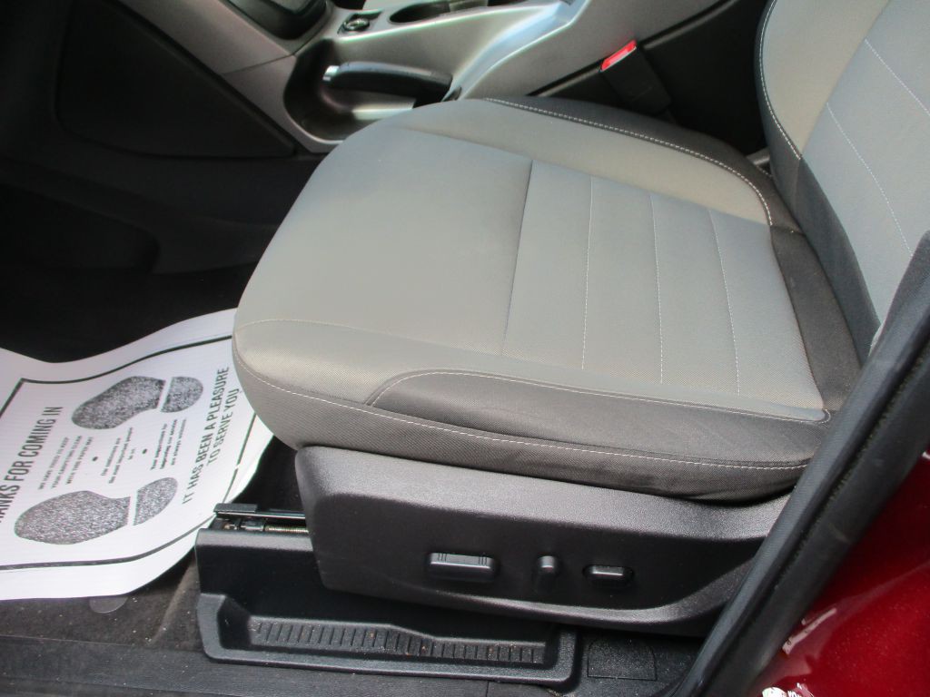 2015 Ford Escape Image 9