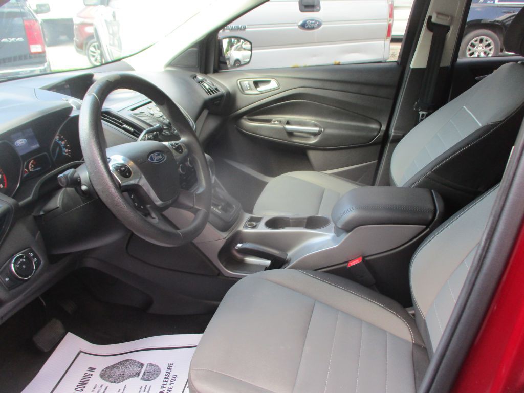 2015 Ford Escape Image 10
