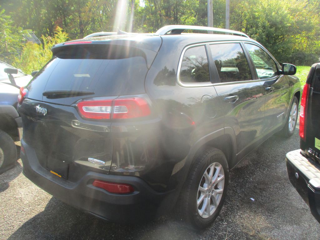 2016 Jeep Cherokee Image 5
