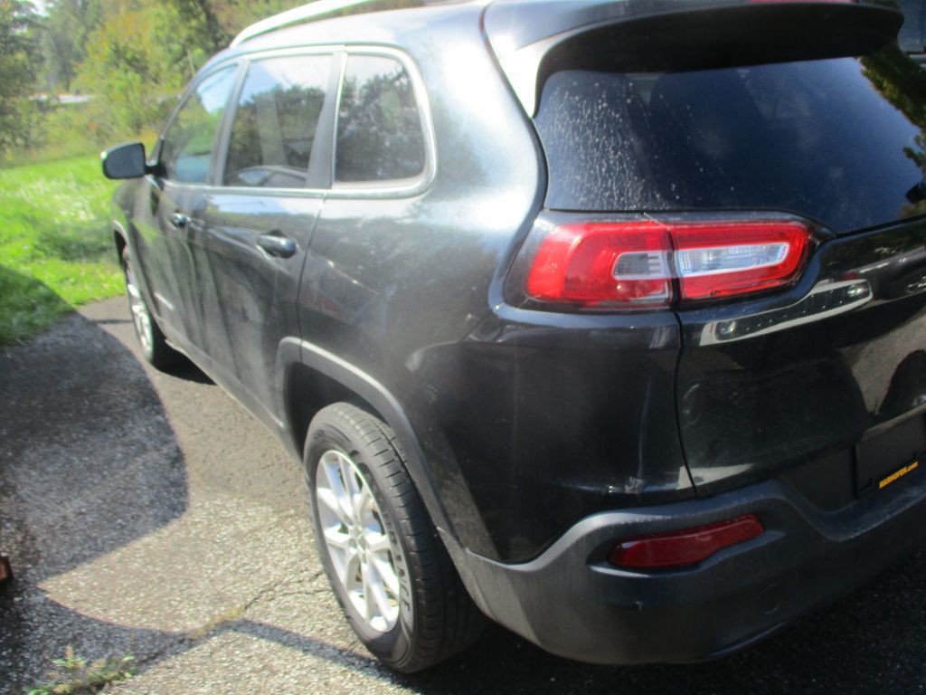 2016 Jeep Cherokee Image 6