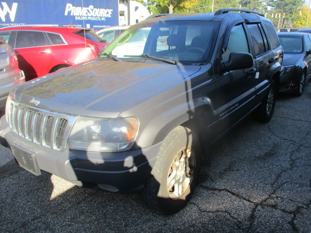 2003 Jeep Grand Cherokee Image 2