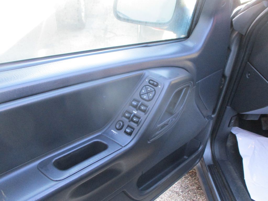 2003 Jeep Grand Cherokee Image 8