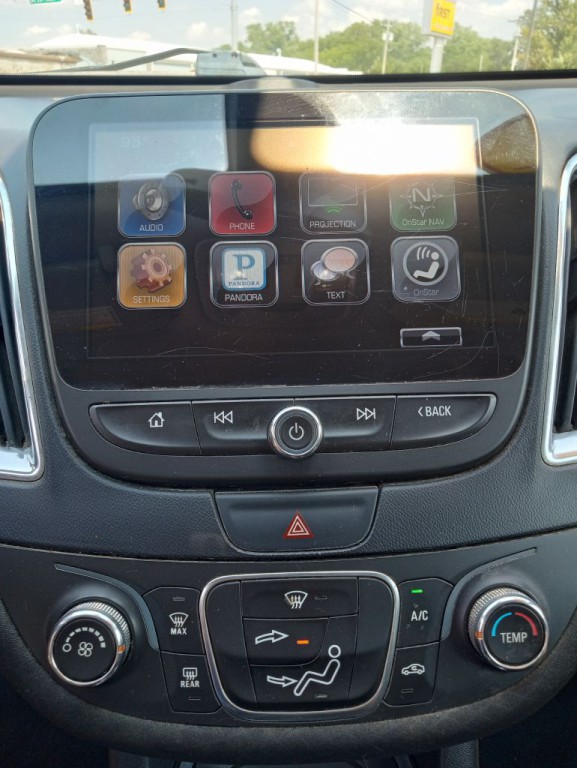 2016 Chevrolet Malibu Image 23