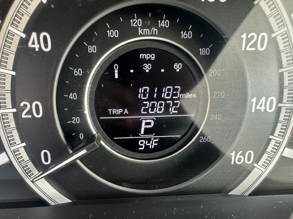 2017 Honda Accord Image 6