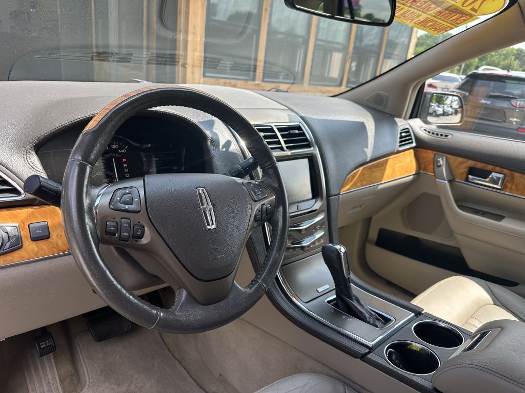 2013 Lincoln MKX Image 7