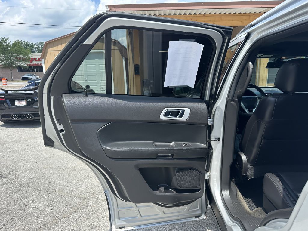 2015 Ford Explorer Image 10