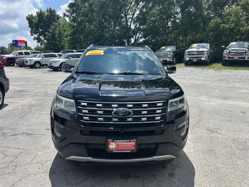 2017 Ford Explorer Image 2