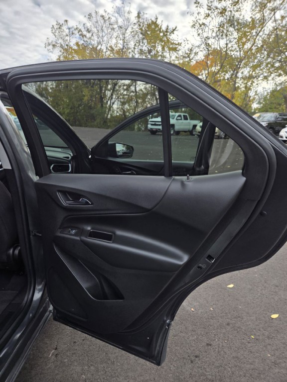 2019 Chevrolet Equinox Image 11