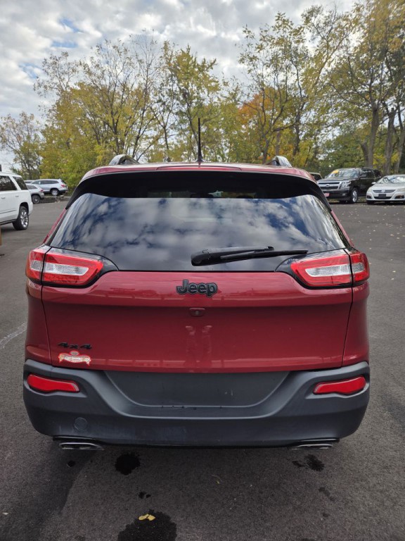 2016 Jeep Cherokee Image 5