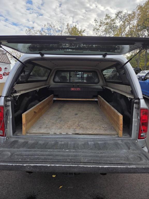 2005 Dodge Ram 2500 Image 6