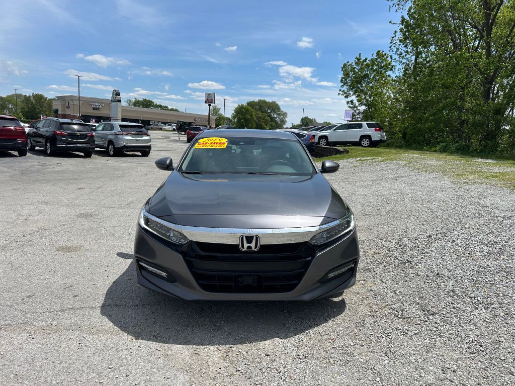 2019 Honda Accord Image 1