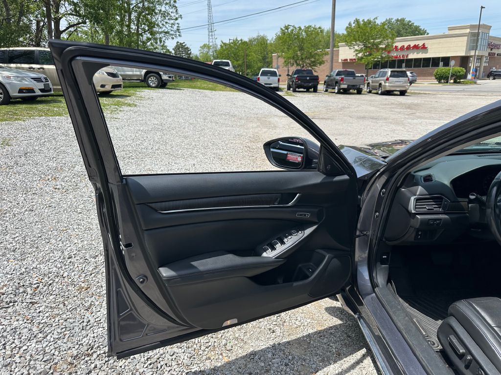 2019 Honda Accord Image 6