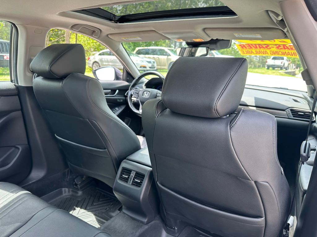 2019 Honda Accord Image 17