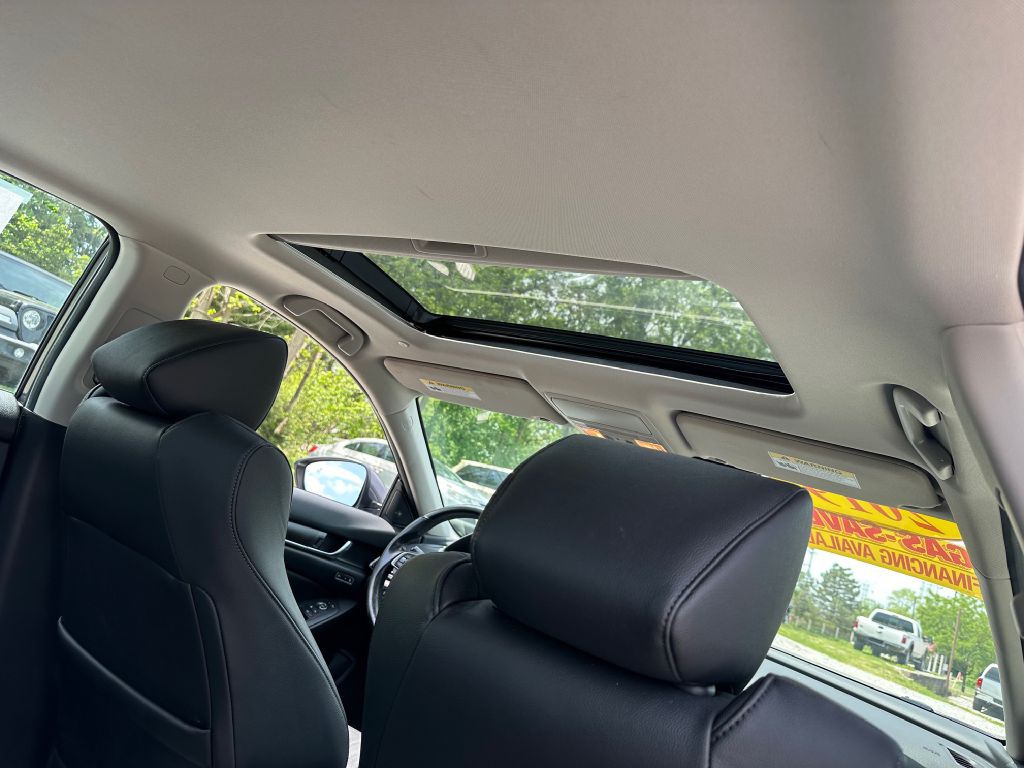 2019 Honda Accord Image 19