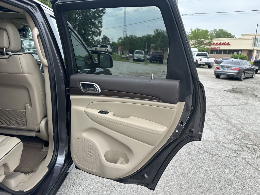 2018 Jeep Grand Cherokee Image 16