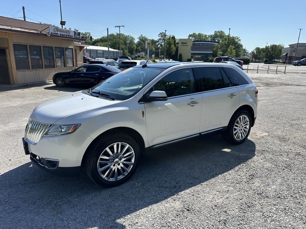 2013 Lincoln MKX Image 2