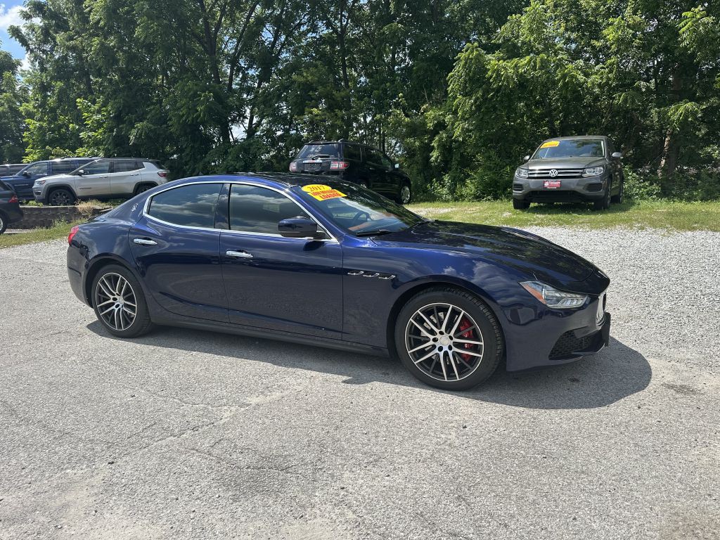 2017 Maserati Ghibli Image 3