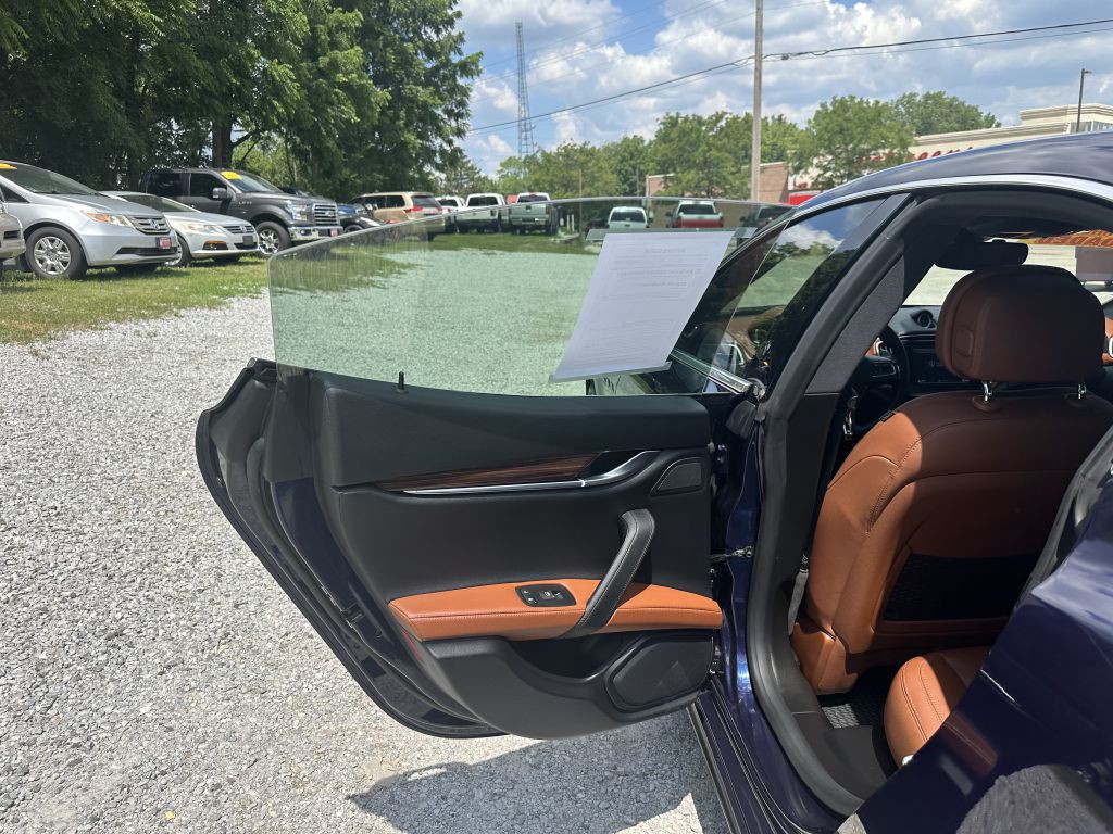 2017 Maserati Ghibli Image 10