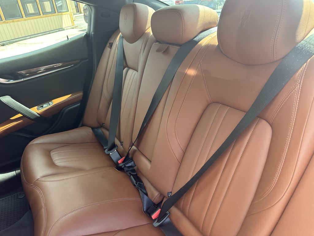 2017 Maserati Ghibli Image 12