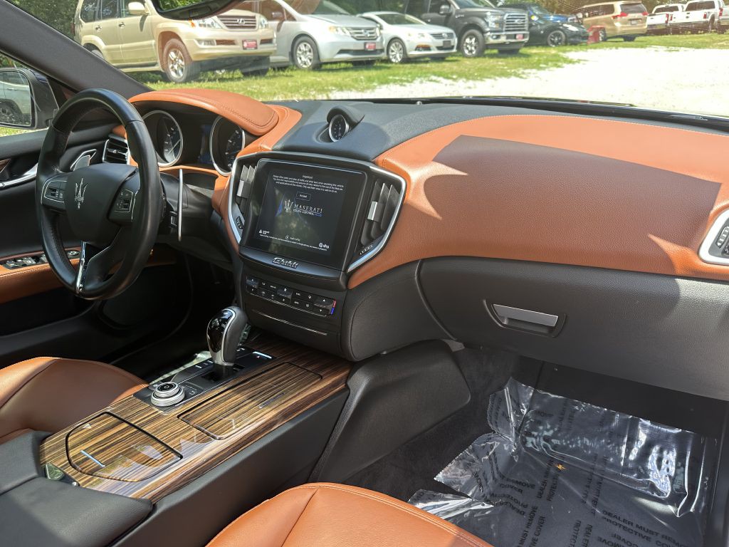 2017 Maserati Ghibli Image 14
