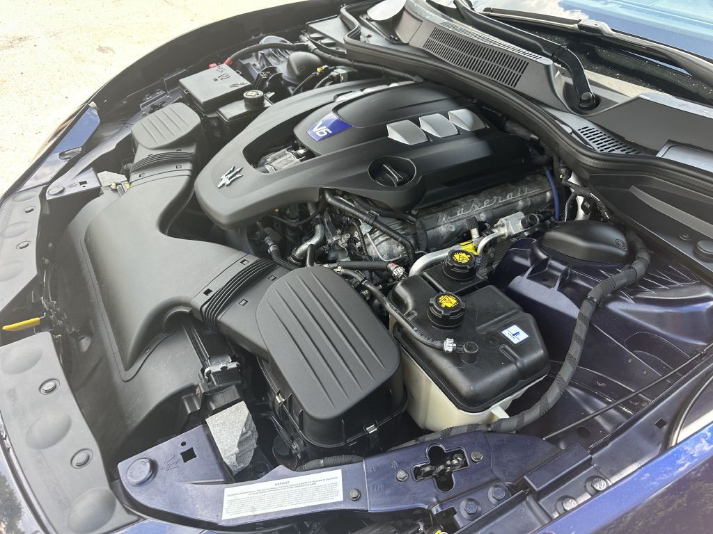 2017 Maserati Ghibli Image 22