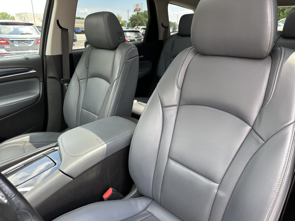 2019 Buick Enclave Image 8